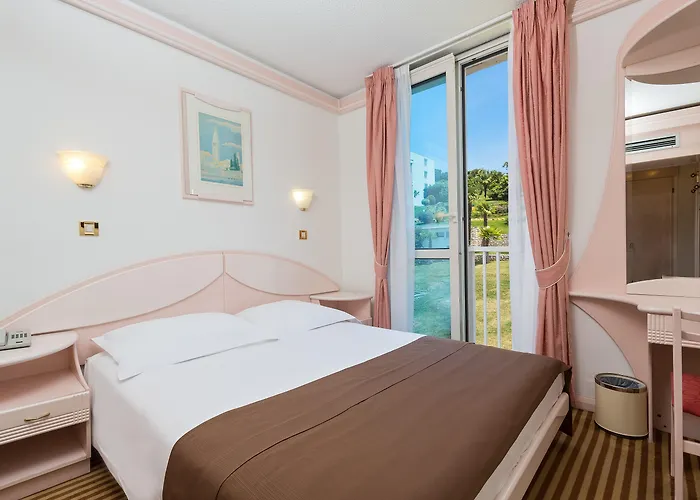 3-Sterne-Hotel: Hotel Zorna Plava Laguna