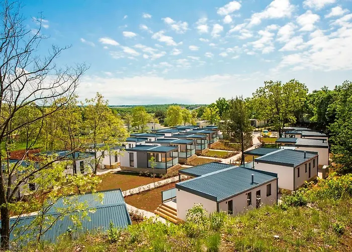 3-Sterne-Hotel: Eurocamp Mobile Homes At Fkk Nudist Campsite Solaris